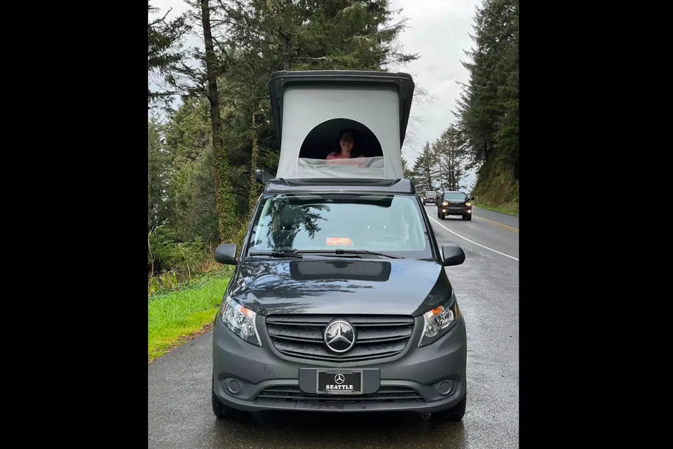 *UNLIMITED MILES* Mercedes Benz "Weekender" in Los-Angeles, California