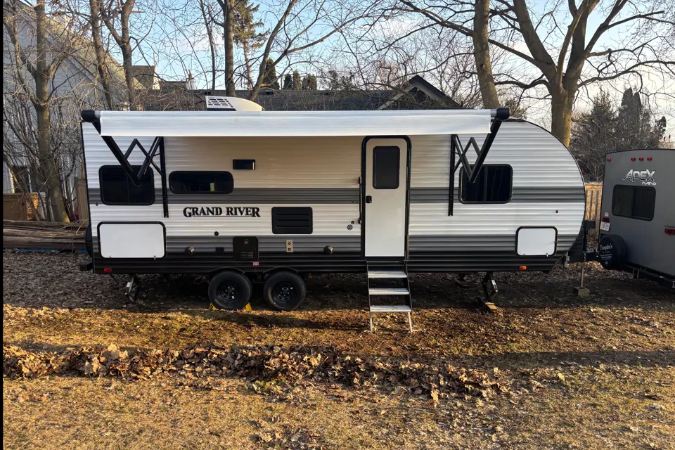 2024 Grand River 236RL