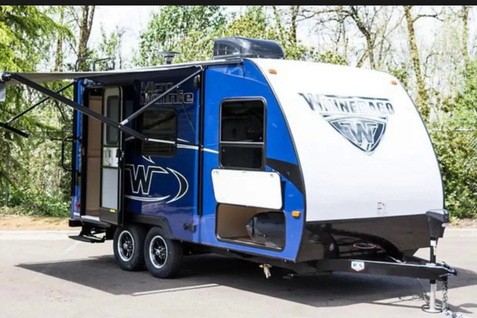 2018 Winnebago Micro Minnie 1706FB