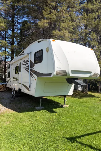 2007 Keystone Cougar 32 pieds