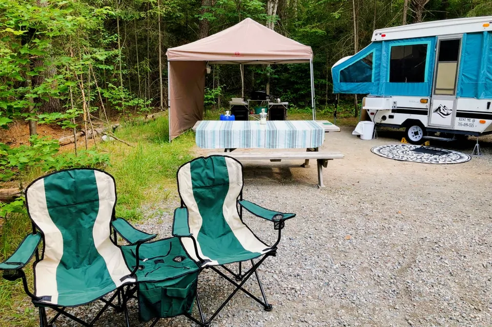 2001 Coachmen Hunter