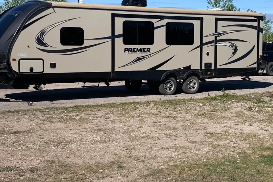 2017 Keystone Premier 34BH