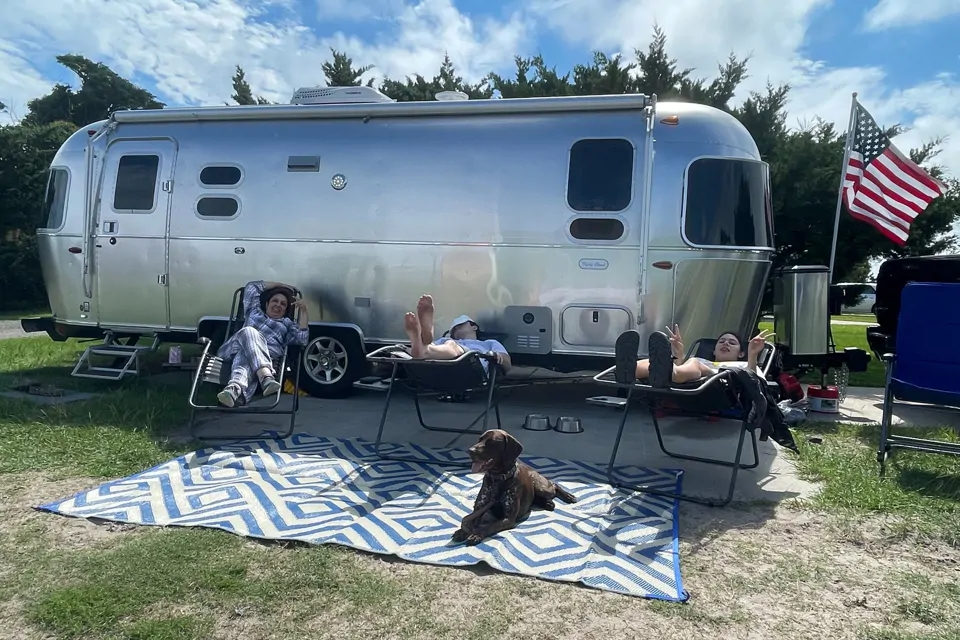 2021 Airstream Fly cloud