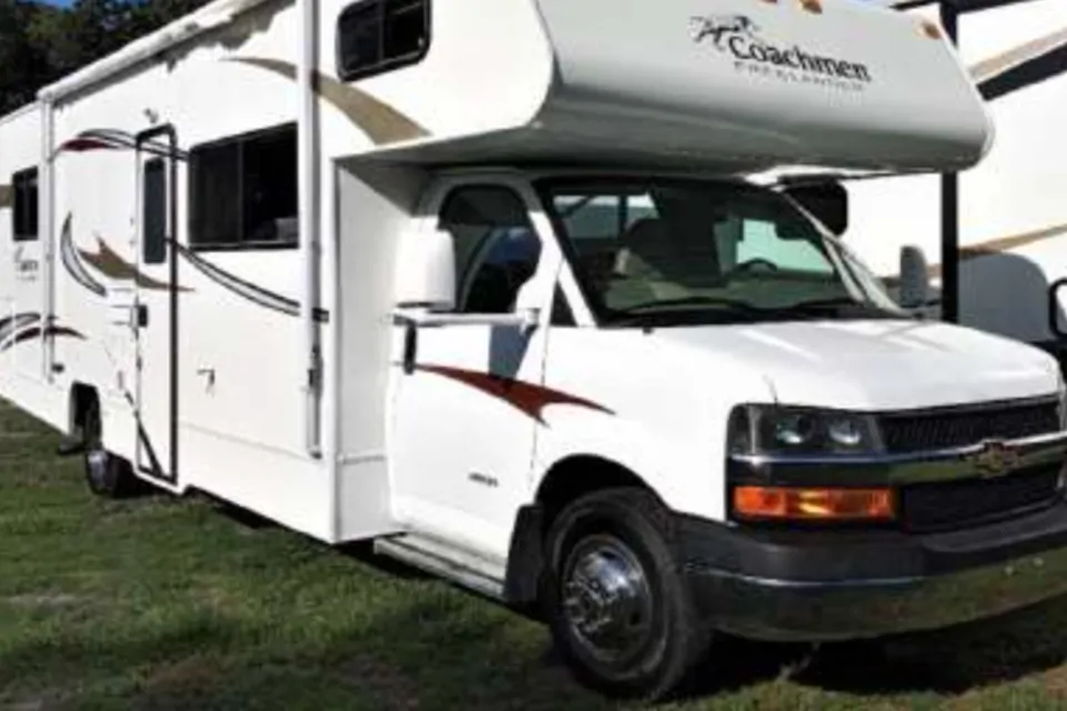 2012 Coachmen Freelander 