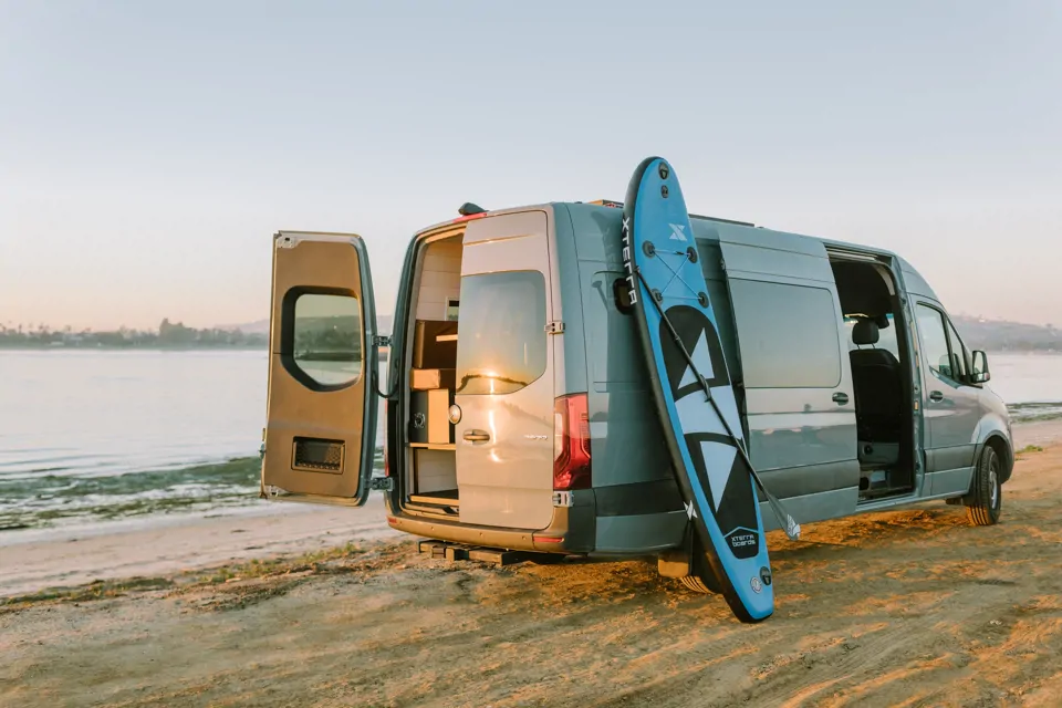 VanWild's Mercedes-Benz Sprinter 170 Campervan in San-Diego, California