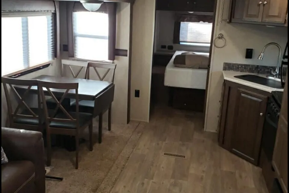 2018 Forest River Rockwood 