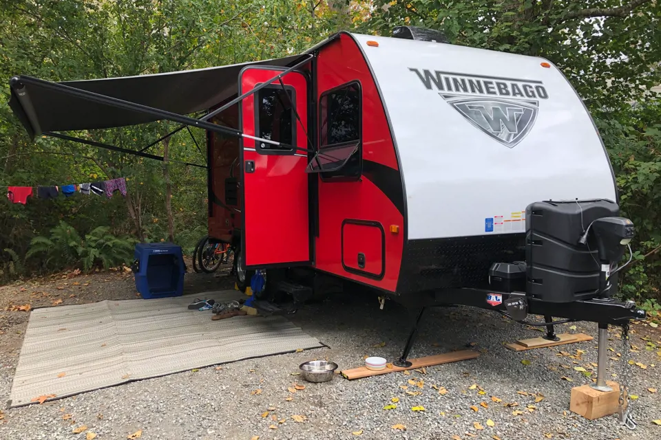 2018 Winnebago Micro Minnie 2100BH