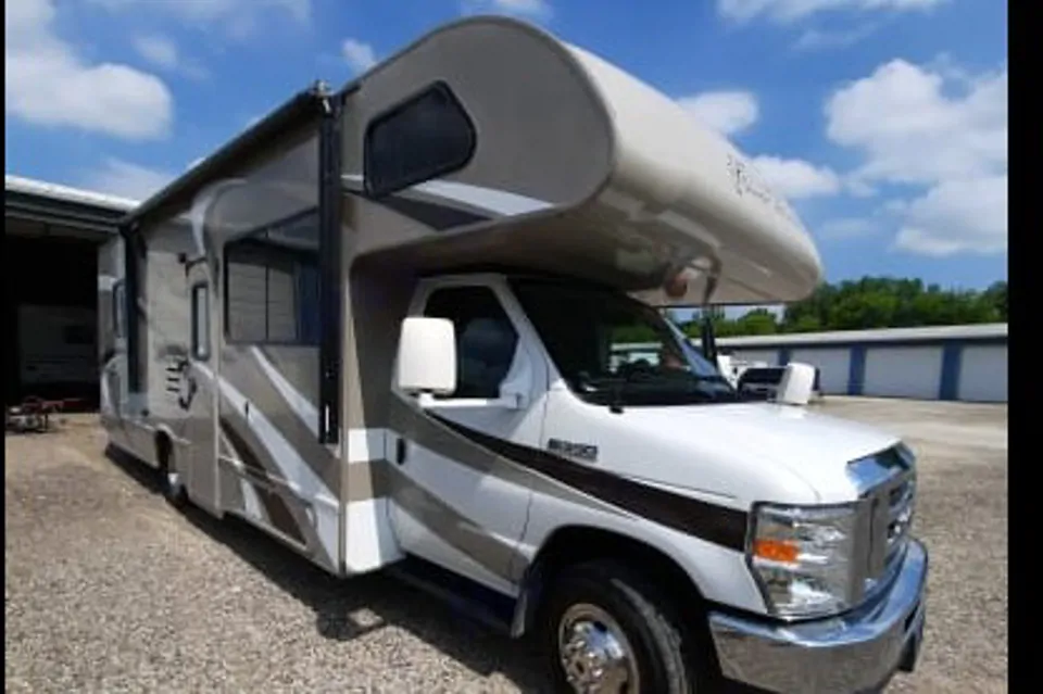 2016 Thor Motor Coach Four Winds
