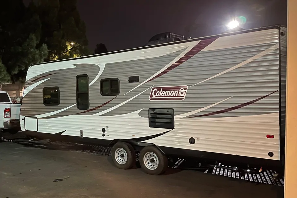2017 Coleman cts274bh