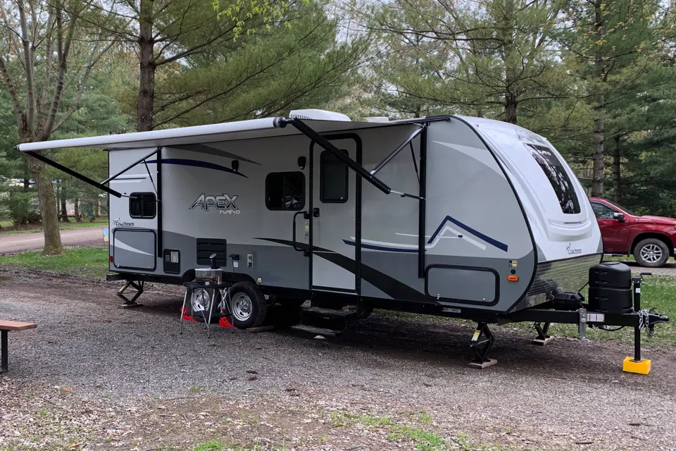 2019 Coachmen 208BHS