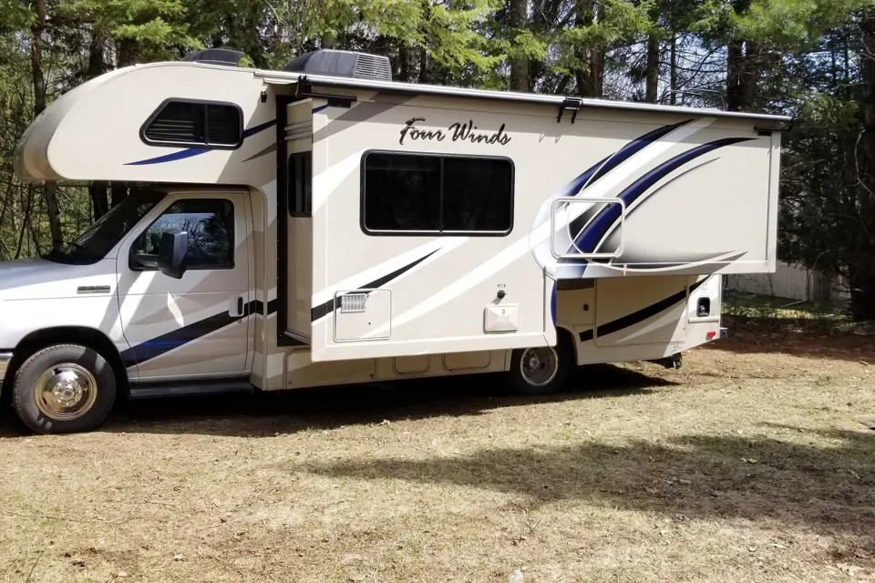 2018 Thor Motor Coach Four Winds