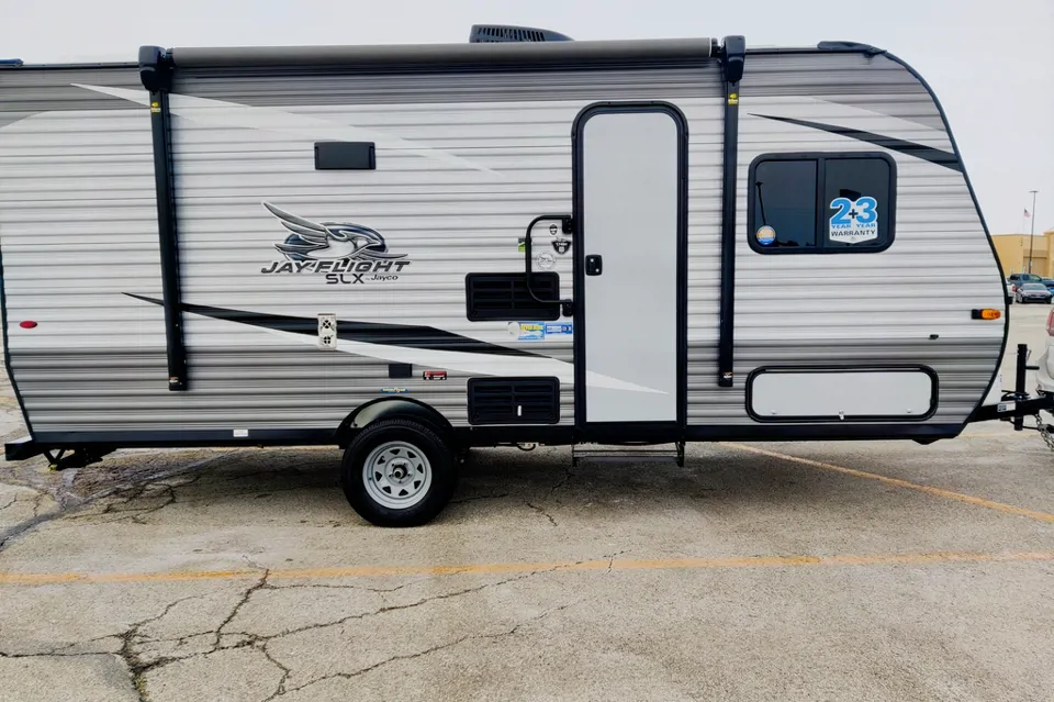 Dennis's Jayco Jayflight SLX-7 174BH à Anaheim, California