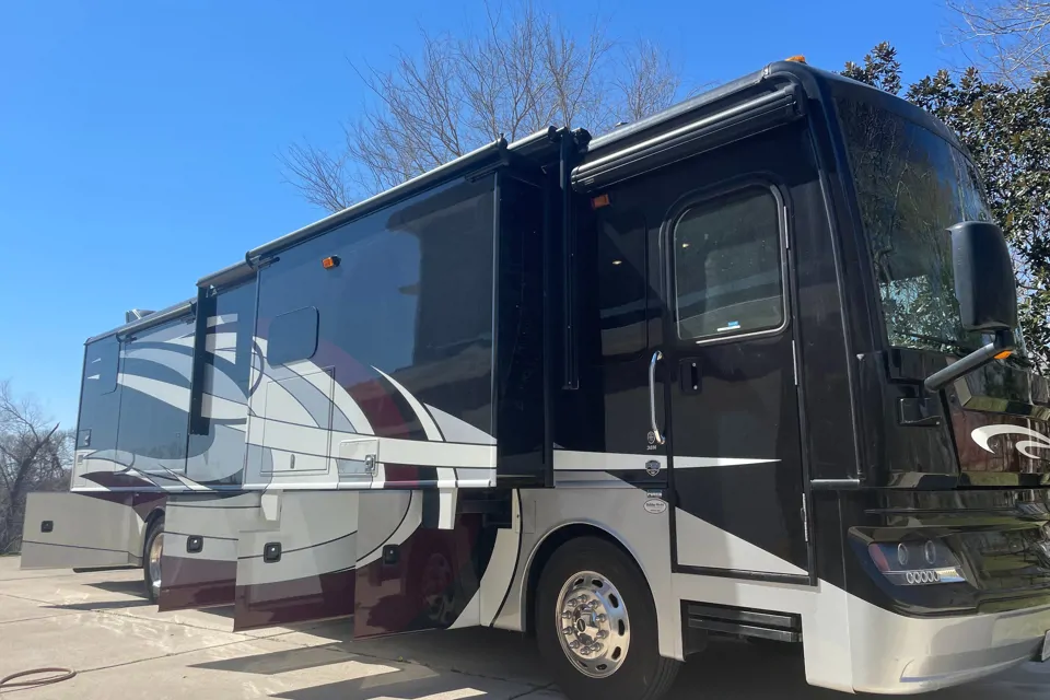 Thao's Fleetwood 2018 Fleetwood Pace Arrow 38N Class A à Fulshear, Texas