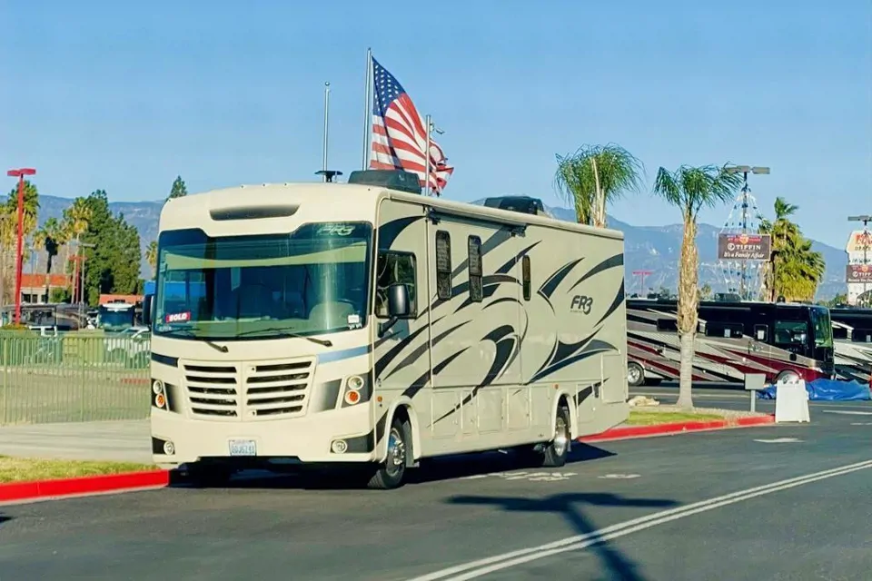 Newman's Mobile Memories, LLC FR3 in Riverside, California