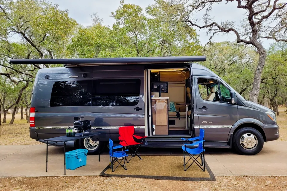 South Tejas RV Rentals-Era in Boerne, Texas