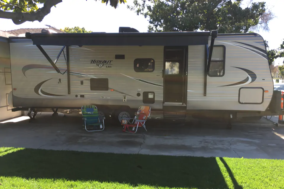 2017 Keystone Hideout 262LHS
