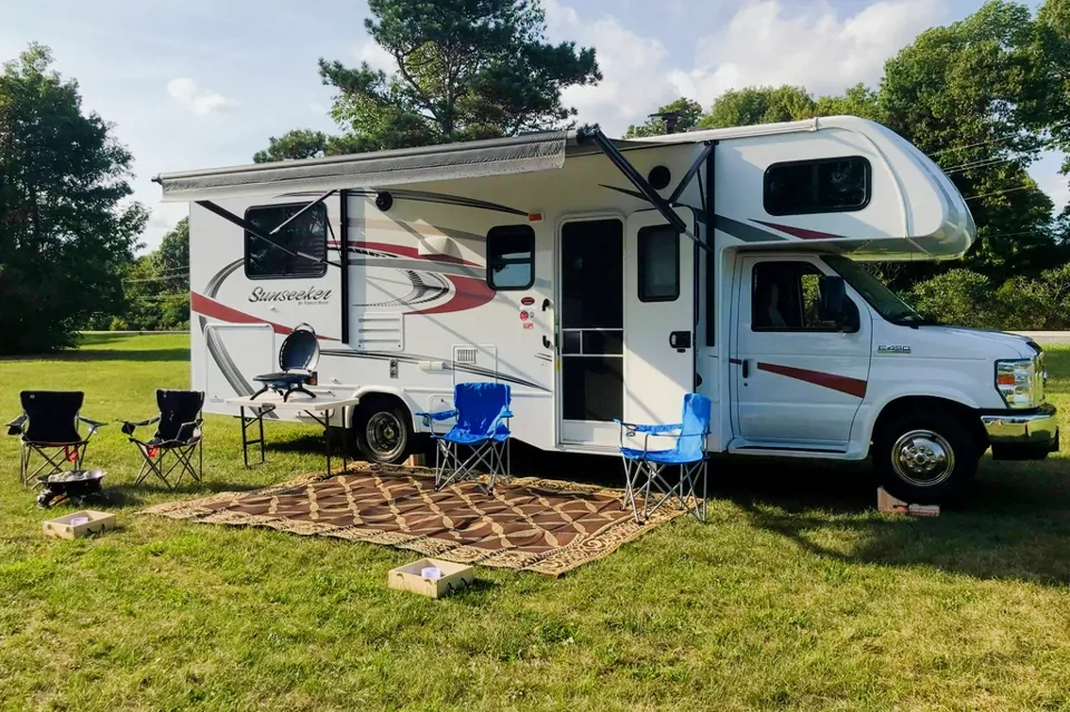 2016 Forest River Sunseeker 2650S