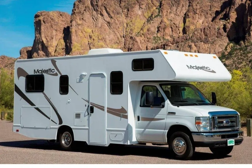 2012 Thor Motor Coach Four Winds 