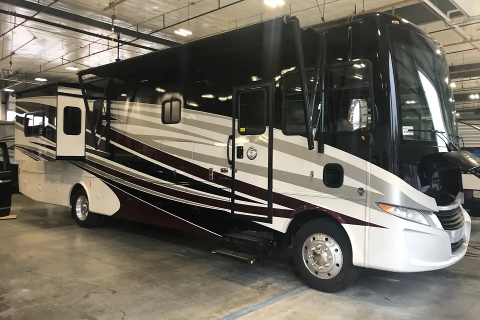 2018 Tiffin Motorhomes Allegro Open Road