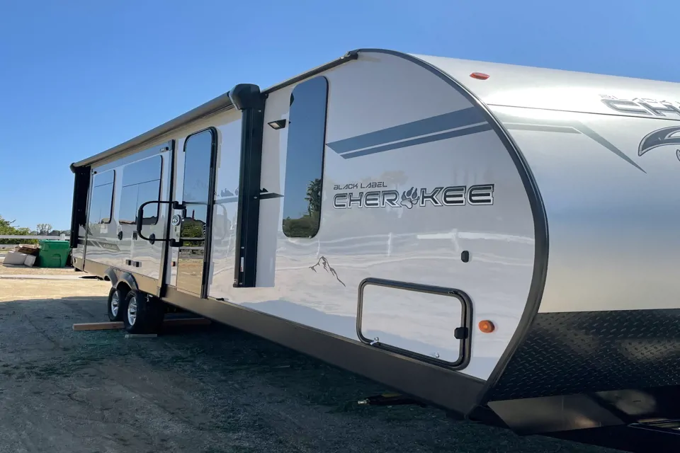 Forrest River Cherokee Grey Wolf Travel Trailer à Anaheim, California