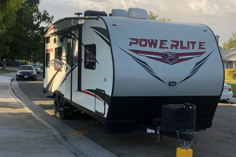 2018 Pacific Coachworks powerlite 