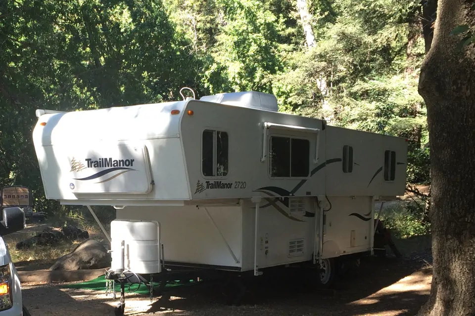 TRANSFORMER Lightweight Trailmanor 2720 Sleeps 6 Collapsible/Hi Lo in Tracy, California
