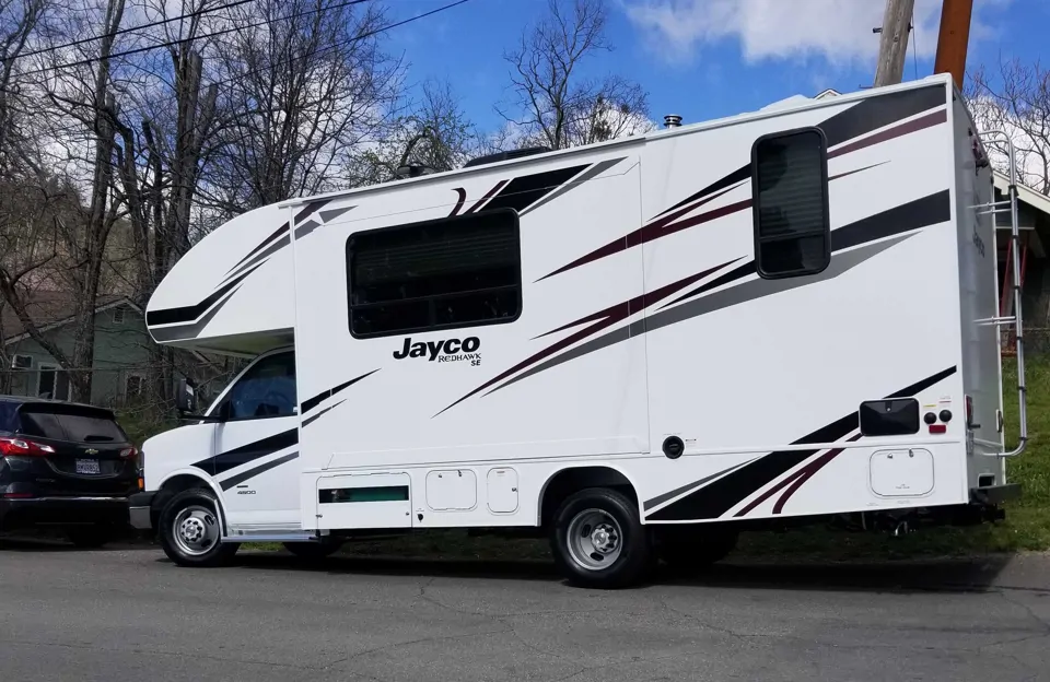 Mila Jayco Redhawk Class C in Corona, California