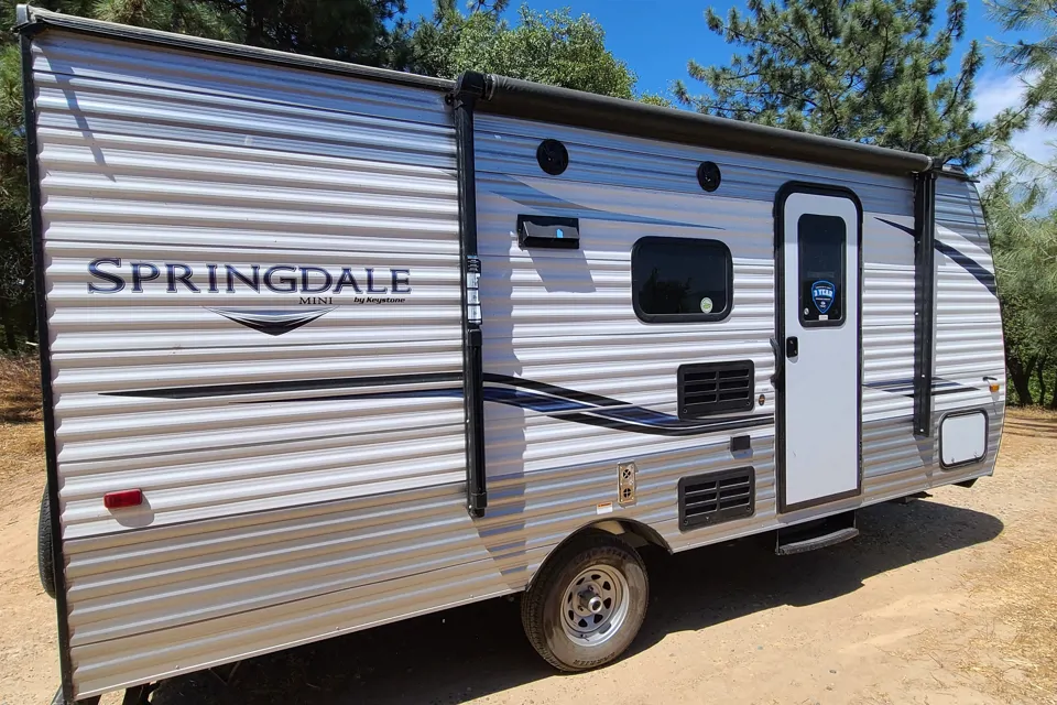 2020 Keystone Highlander mini