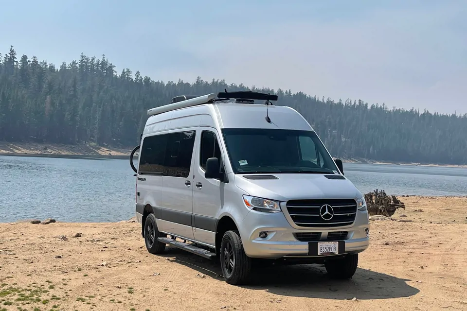2022 Thor Tranquility Mercedes Benz 4x4 with FREE WiFi; Lithium Batteries in Elk-Grove, California