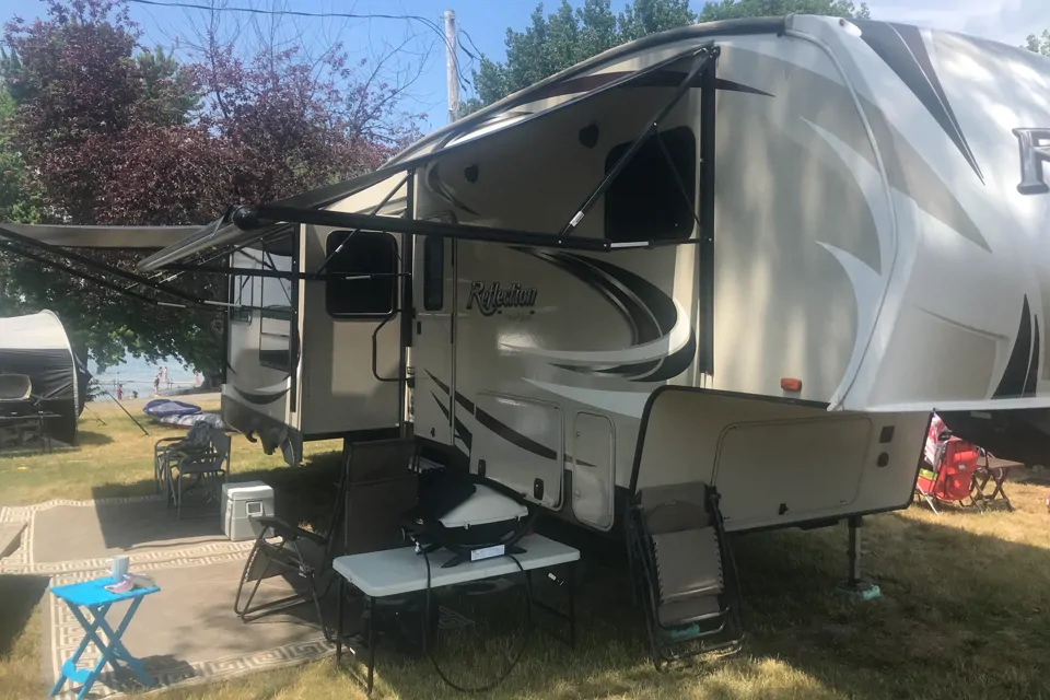 2017 Reflection by Grand Design 303RLS