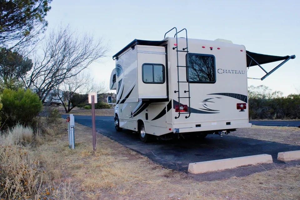 Chaise 's Thor Motor Coach Chateau 22b Class C à Goodyear, Arizona