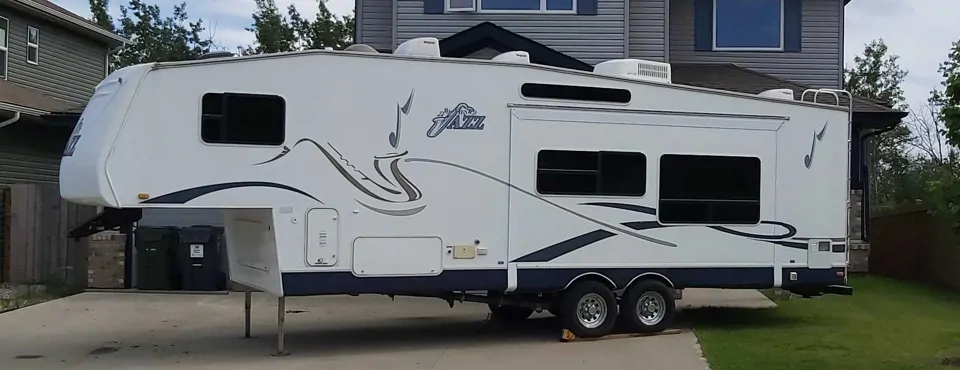 Thor Jazz 2780BH Fifth Wheel in Devon, Alberta