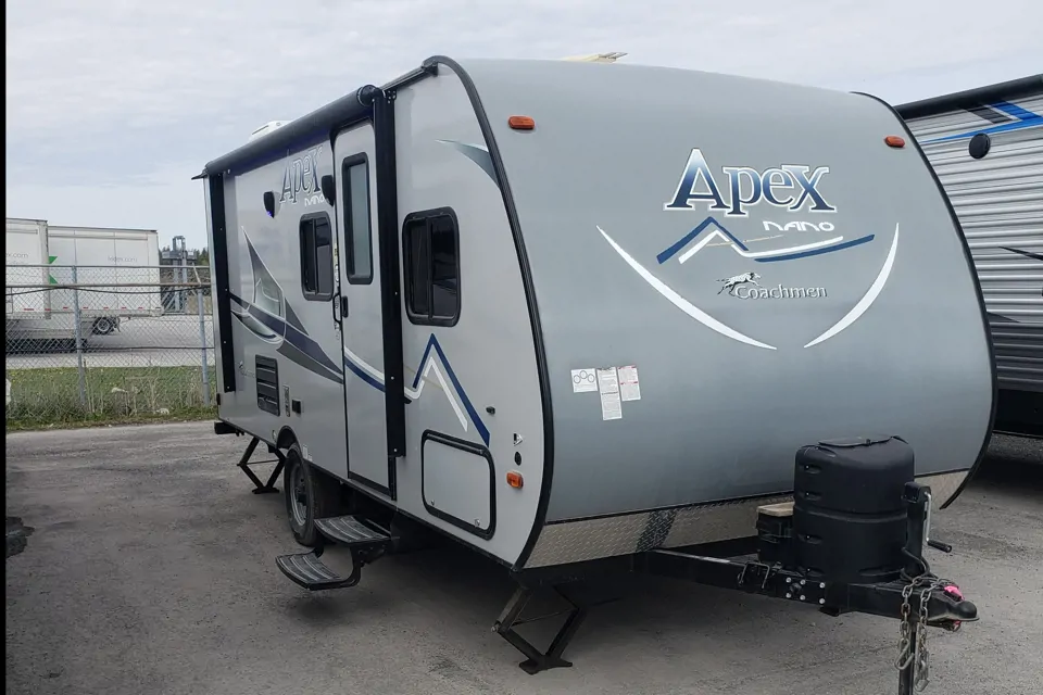 2017 Forest River Coachmen Apex 