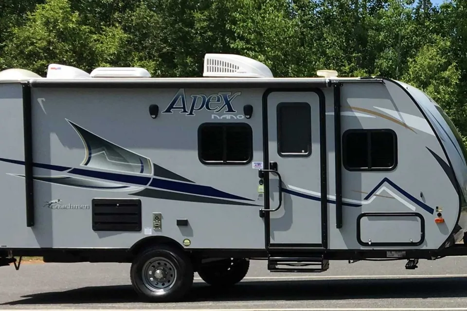 2019 Coachmen Apex nano