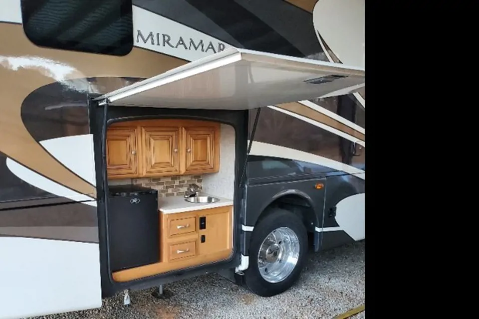 Watchorn's Thor Motor Coach Miramar 34.4 Class A in Moore, South Carolina