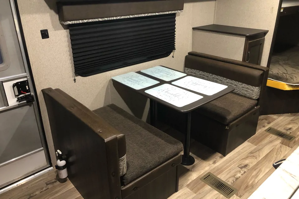 * 2019 Adventure Family Fun RV Rental * in Hayward, California