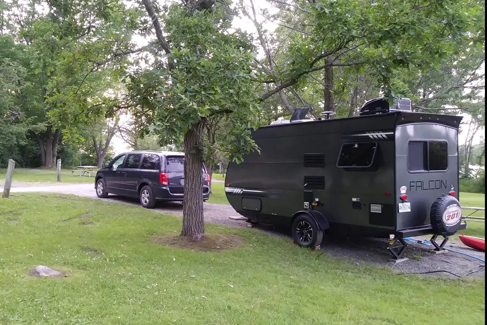 2018 Travel Lite RV Falcon 19BH