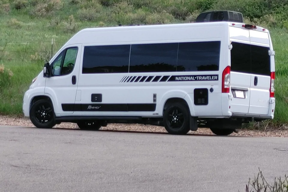 Luxury Class B National Regency Traveller TVL in Golden, Colorado