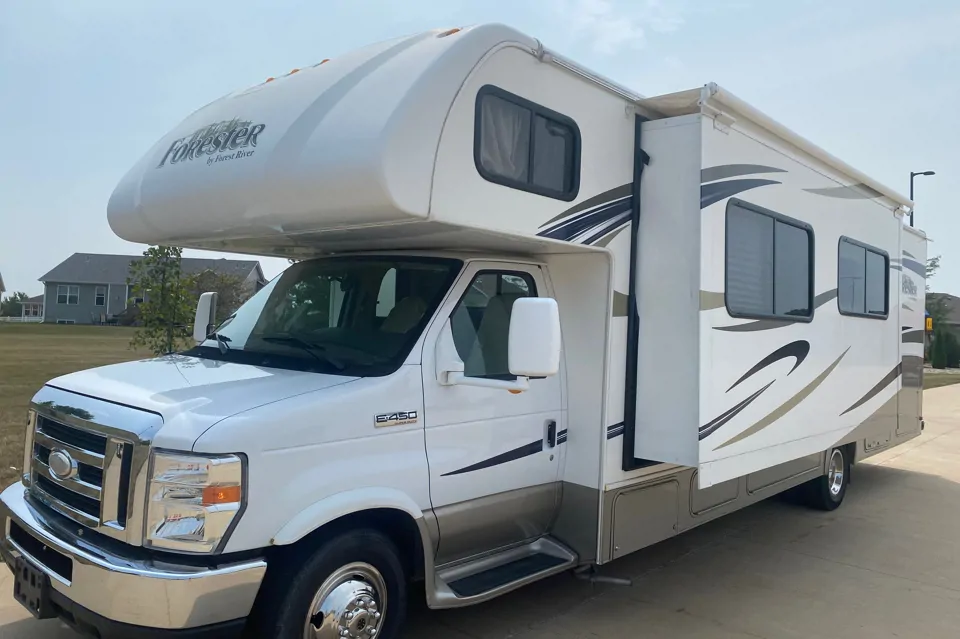Rv Life Forest River Forester Class C in Cedar-Rapids, Iowa