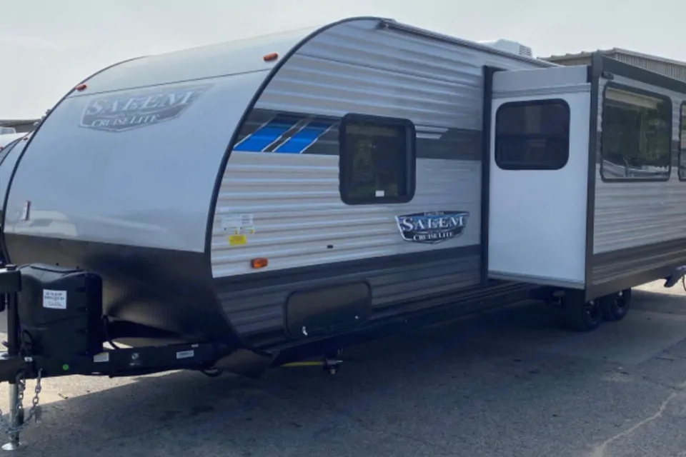 John's Forest River Salem Cruiser Lite Travel Trailer in New-Port-Richey, Florida