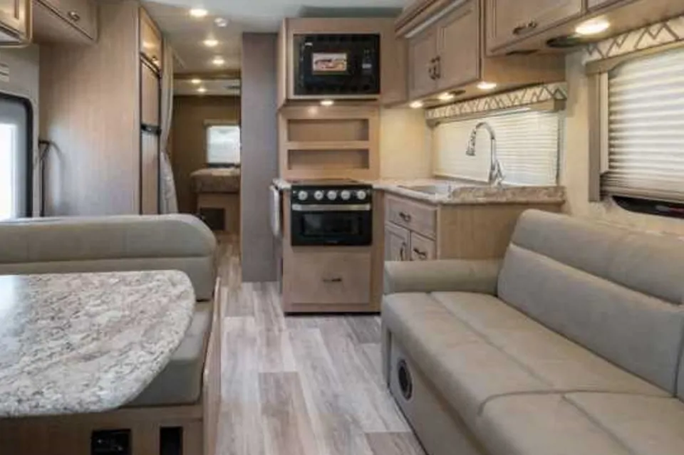 2019 Thor Motor Coach Four Winds