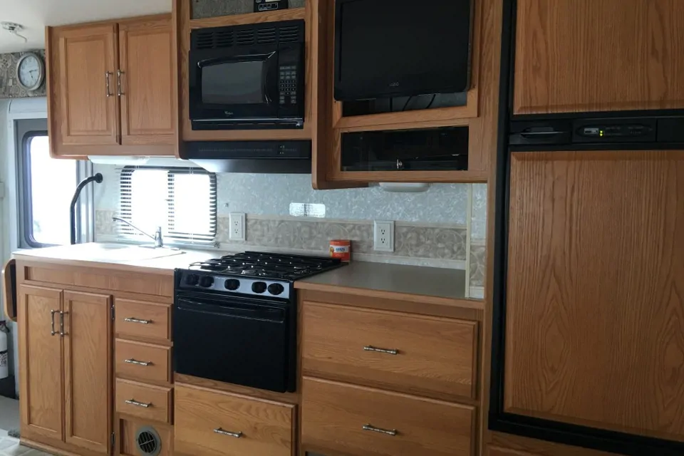Enjoy our RV "Friendship" (and furry copilots ride free!) in Avon, Connecticut