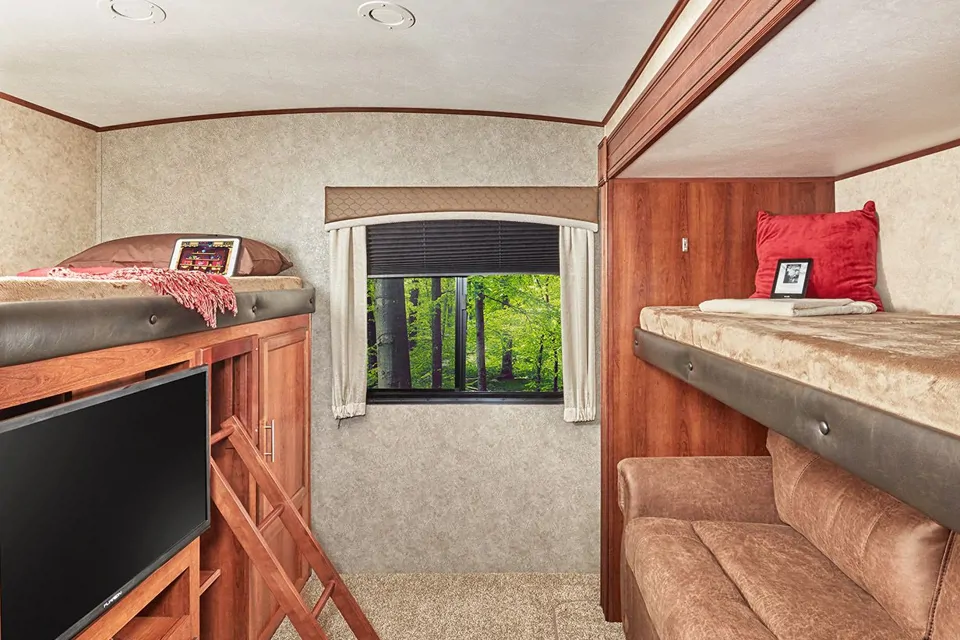 Rent my 2018 Jayco Eagle HT324BHTS from 195/night RVezy