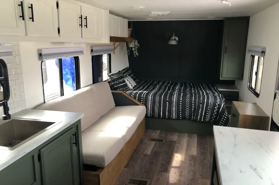 2005 Forest River Cherokee