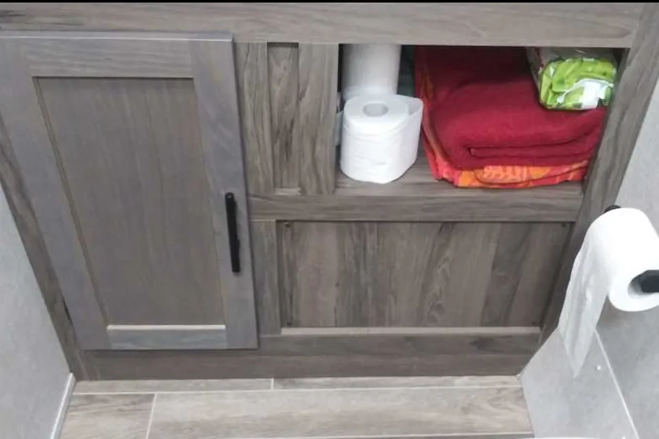 Samies Play time Gulf Stream 189DD Travel Trailer in North-Fort-Myers, Florida