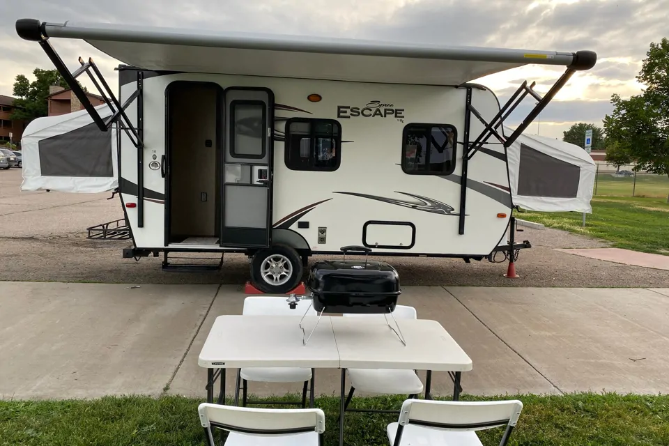 Garry's KZ RV Sportsman Classic Spree Escape Hybrid Trailer in Robstown, Texas