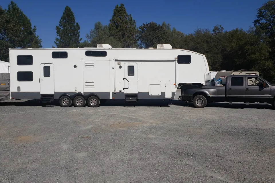 2008 Keystone Fuzion 373