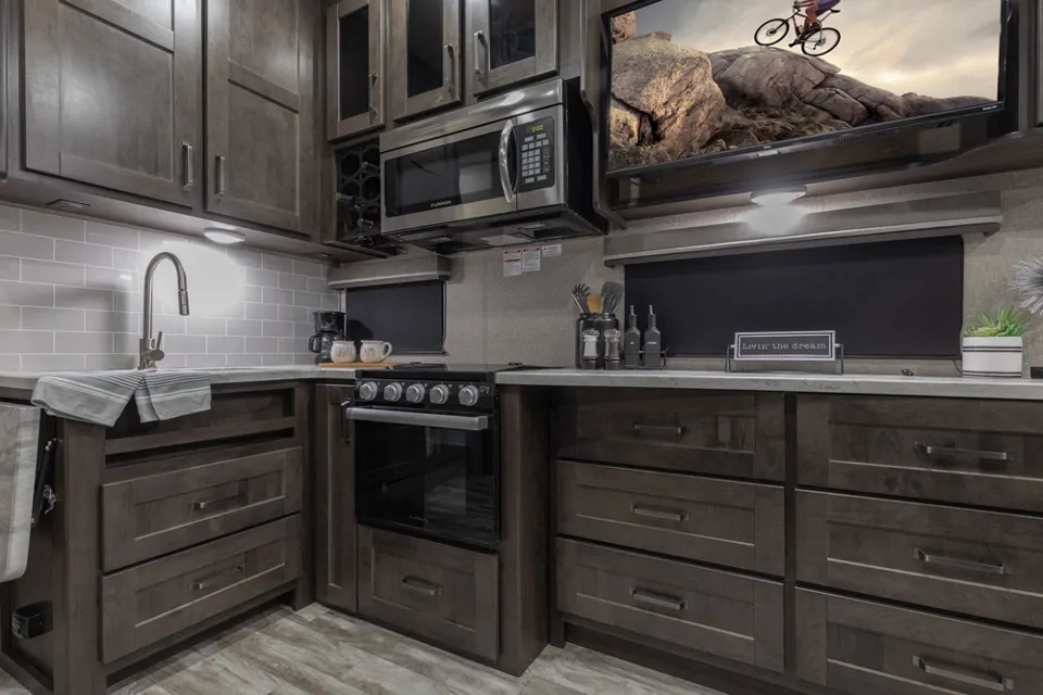 Steve's Grand Design 150 268BH Fifth Wheel in Carrollton, Texas