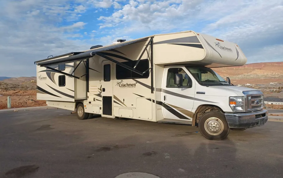 Daniel's Adventure Ready Coachmen Freelander Class C in Washington, Utah