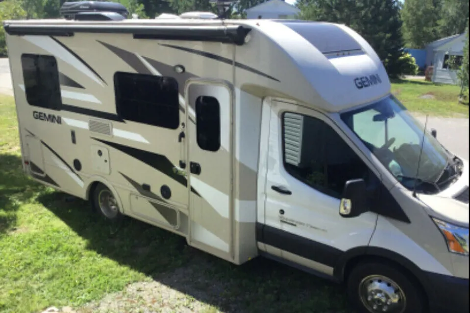 2016 Thor Motor Coach Gemini